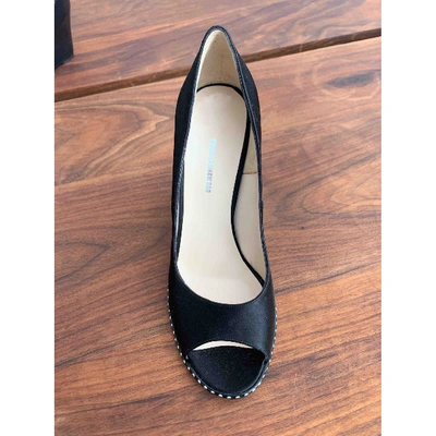 Pre-owned Nicholas Kirkwood Cloth Heels In Black