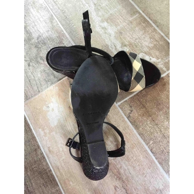 Pre-owned Burberry Black Leather Sandals