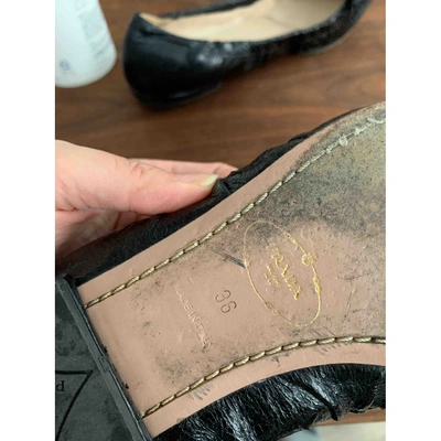 Pre-owned Prada Leather Flats In Black