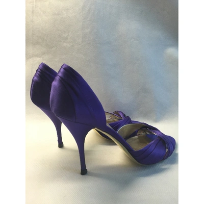 Pre-owned Valentino Garavani Velvet Heels In Purple