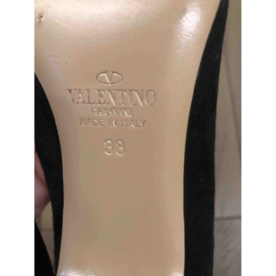 Pre-owned Valentino Garavani Tango Heels In Black