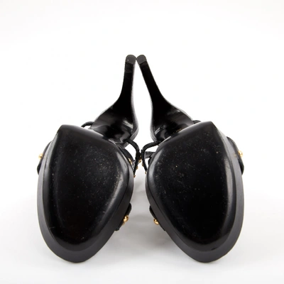 Pre-owned Alexander Mcqueen Leather Heels In Black