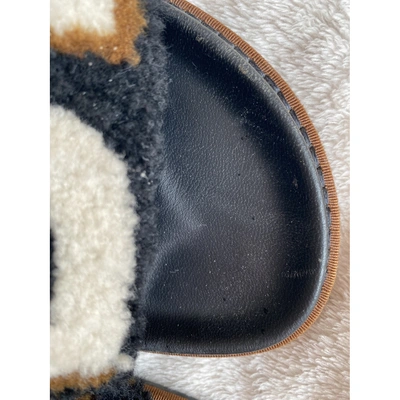 Pre-owned Fendi Black Shearling Sandals