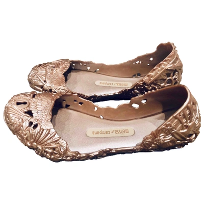 Pre-owned Melissa Flats In Gold