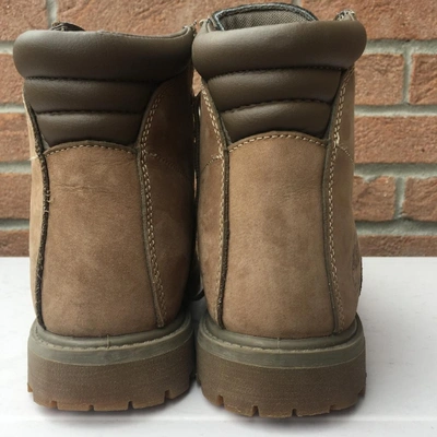 Pre-owned Timberland Leather Snow Boots In Brown