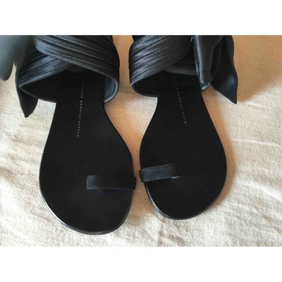 Pre-owned Giuseppe Zanotti Black Leather Sandals