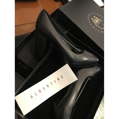 Pre-owned Albertine Leather Heels In Black