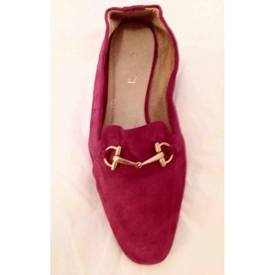 Pre-owned Gucci Flats In Pink