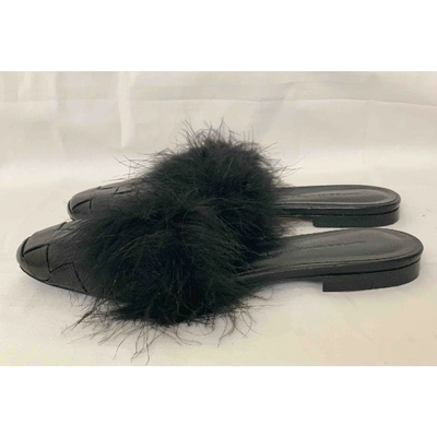 Pre-owned Marco De Vincenzo Leather Mules In Black