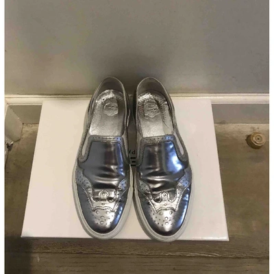 Pre-owned Givenchy Leather Flats In Metallic