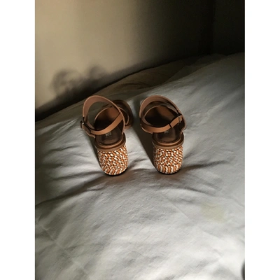 Pre-owned Sartore Leather Sandals In Camel