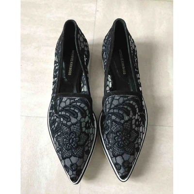 Pre-owned Nicholas Kirkwood Cloth Flats In Black