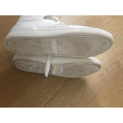 Pre-owned Saint Laurent Court White Leather Trainers