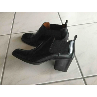 Pre-owned Marc Jacobs Leather Ankle Boots In Black