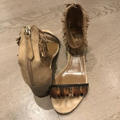 Pre-owned Aquazzura Sandals In Beige