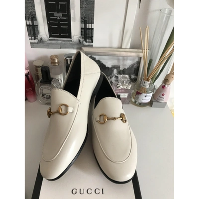 Pre-owned Gucci Brixton White Leather Flats