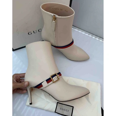 Pre-owned Gucci White Leather Ankle Boots