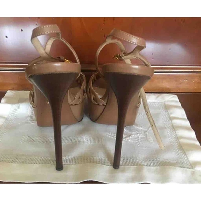 Pre-owned Sergio Rossi Camel Leather Sandals