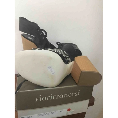 Pre-owned Fiorifrancesi Leather Heels