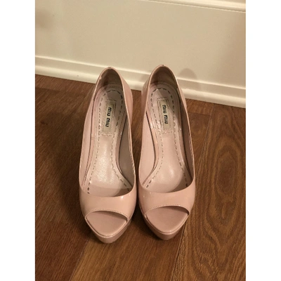 Pre-owned Miu Miu Patent Leather Heels In Pink