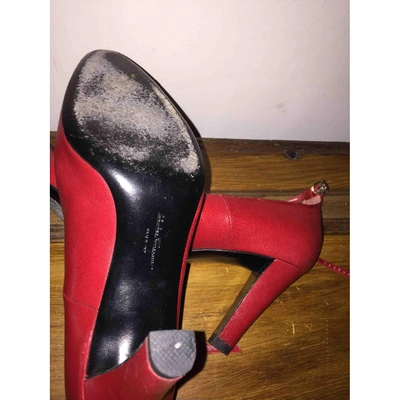 Pre-owned Ferragamo Leather Heels In Red