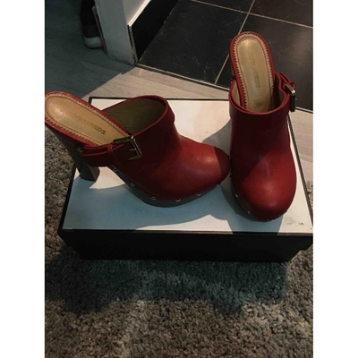 Pre-owned Dsquared2 Red Leather Mules & Clogs