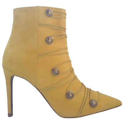 Pre-owned Patrizia Pepe Velvet Ankle Boots In Yellow