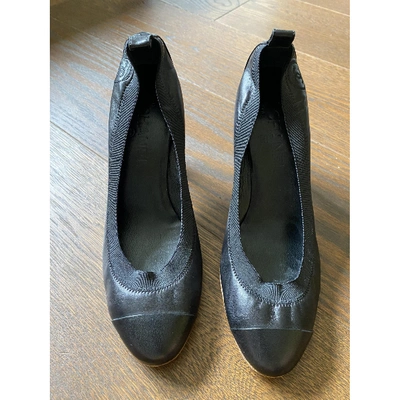 Pre-owned Chanel Leather Heels In Black