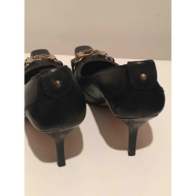 Pre-owned Gucci Leather Heels In Black