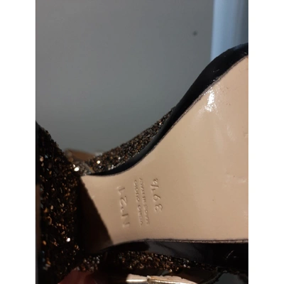 Pre-owned N°21 Gold Glitter Heels