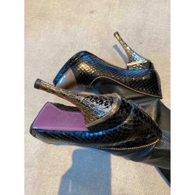 Pre-owned Versace Black Water Snake Boots