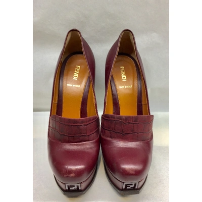 Pre-owned Fendi Leather Heels In Burgundy