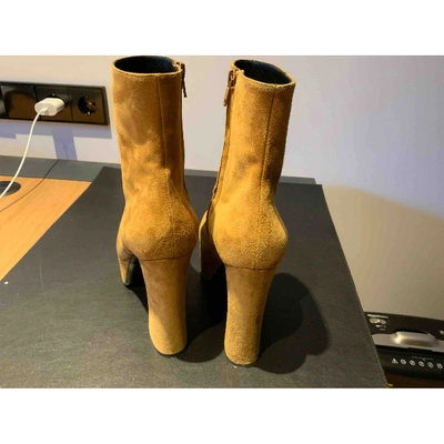Pre-owned Saint Laurent Billy Camel Suede Ankle Boots