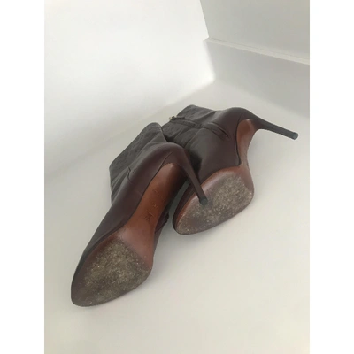 Pre-owned Louis Vuitton Leather Ankle Boots In Burgundy