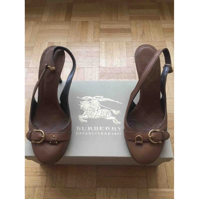 Pre-owned Burberry Leather Sandals In Camel