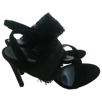 Pre-owned Claudie Pierlot Sandals In Black