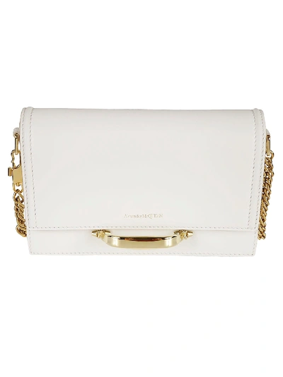 Shop Alexander Mcqueen Flap Chain Shoulder Bag In Deep Ivory