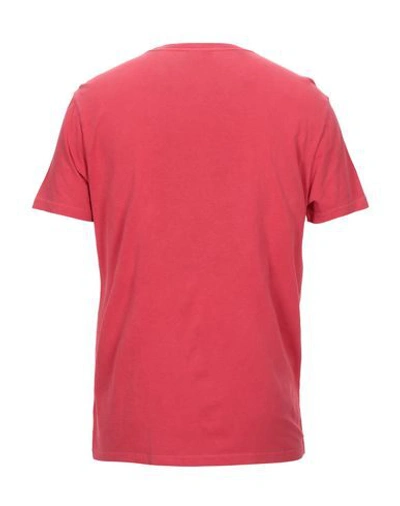 Blauer T-shirts In Red