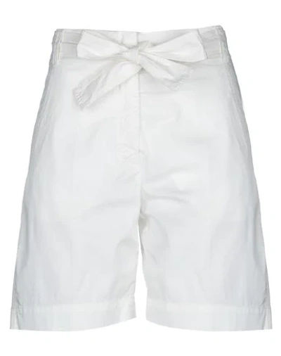 Shop Sportmax Code Bermudas In White