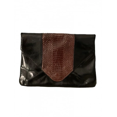 Pre-owned Dries Van Noten Leather Clutch Bag In Black
