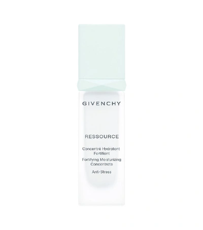 Shop Givenchy Giv Hs Serum 30ml 20 In White