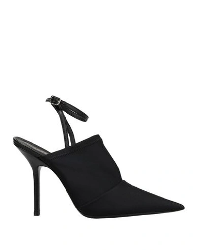 Shop Angela Chiara Venezia Pumps In Black