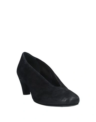 Shop Del Carlo Pump In Black