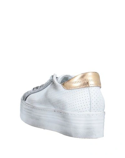 2star Sneakers In White