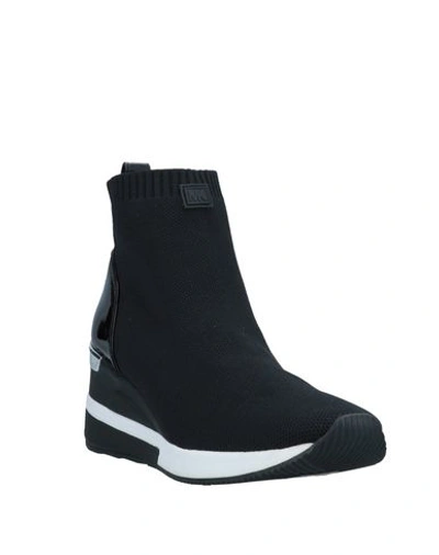 Michael Michael Kors Ankle Boot In Black