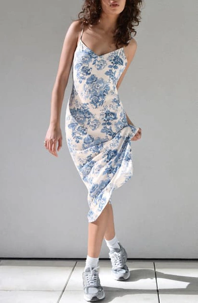 Shop Reformation Chianti Floral Print Midi Sundress In Olympia