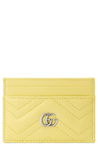 Shop Gucci Gg Quilted Leather Card Case In Banana