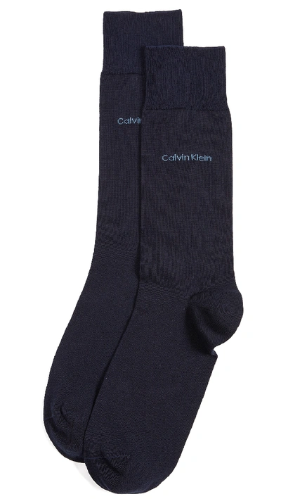 Shop Calvin Klein Underwear Giza Cotton Solid Dress Socks In Navy