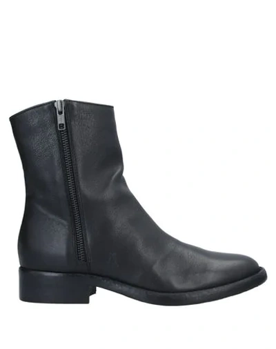 Shop Lemaré Woman Ankle Boots Black Size 6 Soft Leather