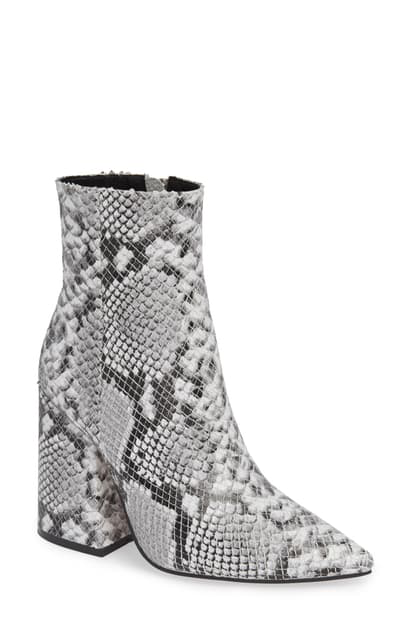 alias mae ahara snake boots